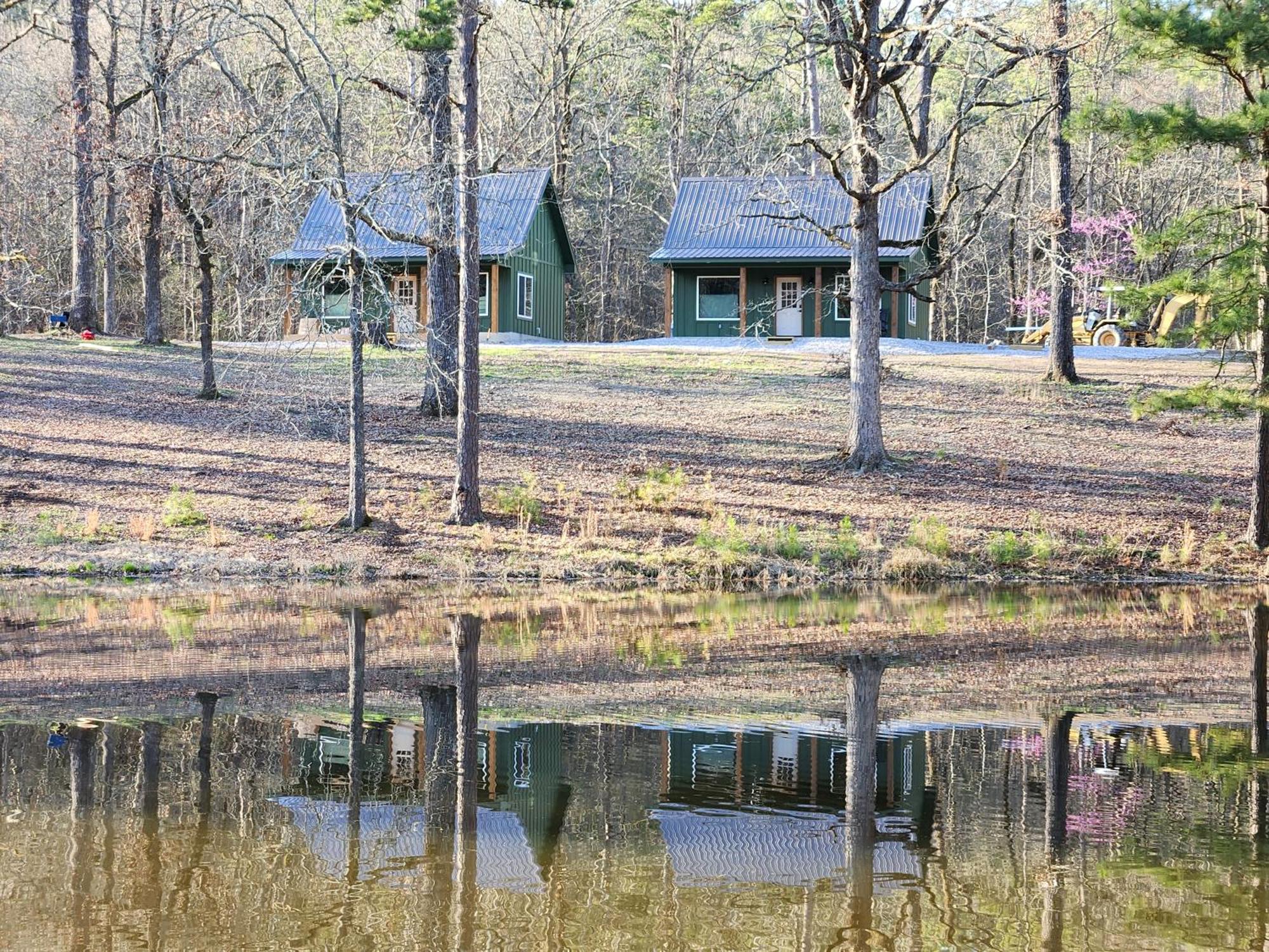The Cabins At Northwood Trails 温泉城 外观 照片