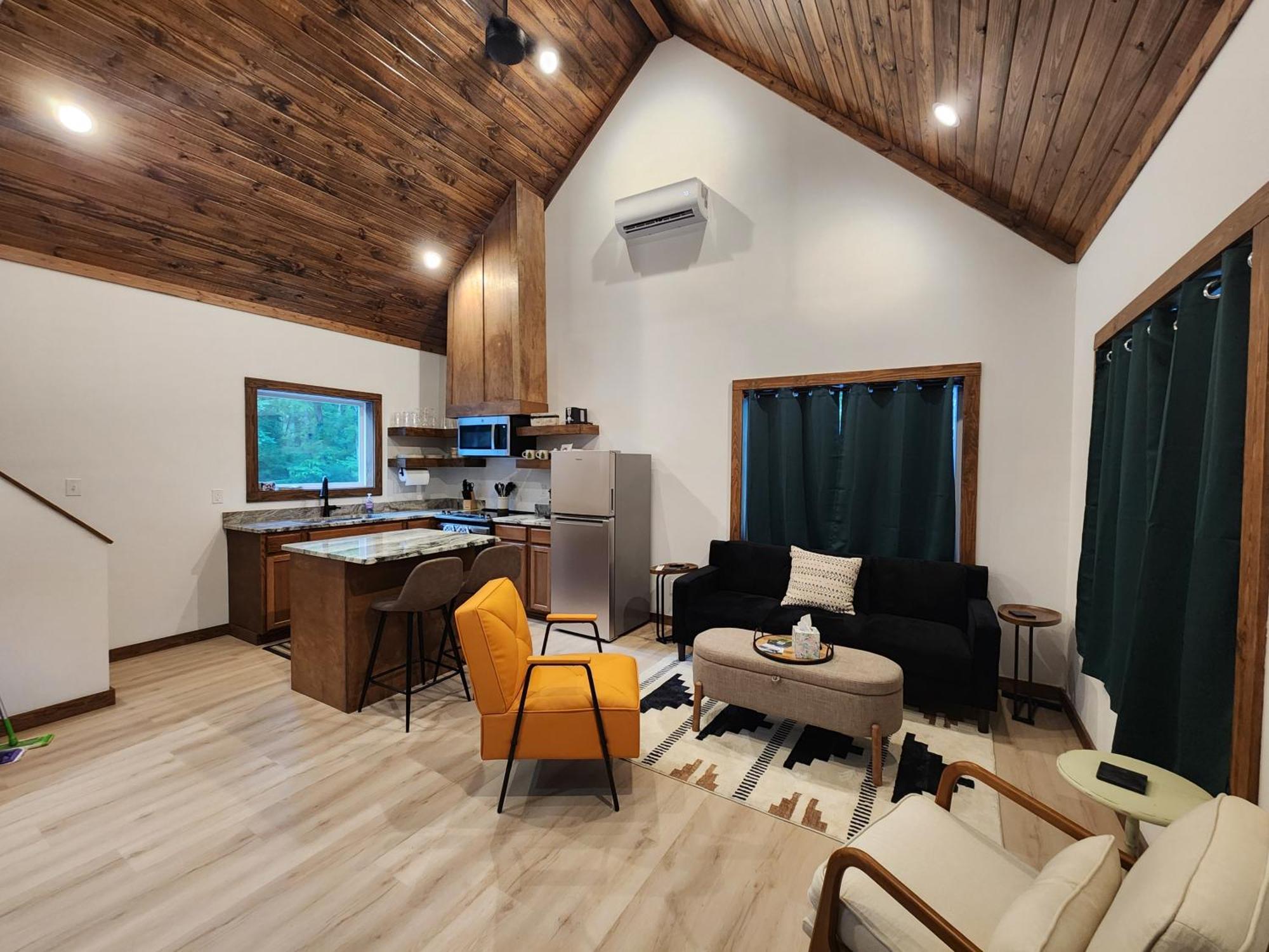 The Cabins At Northwood Trails 温泉城 外观 照片